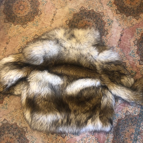 LF fur zip up coat - Picture 4 of 5
